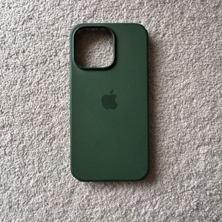 IPHONE 15 PRO  BACK COVER