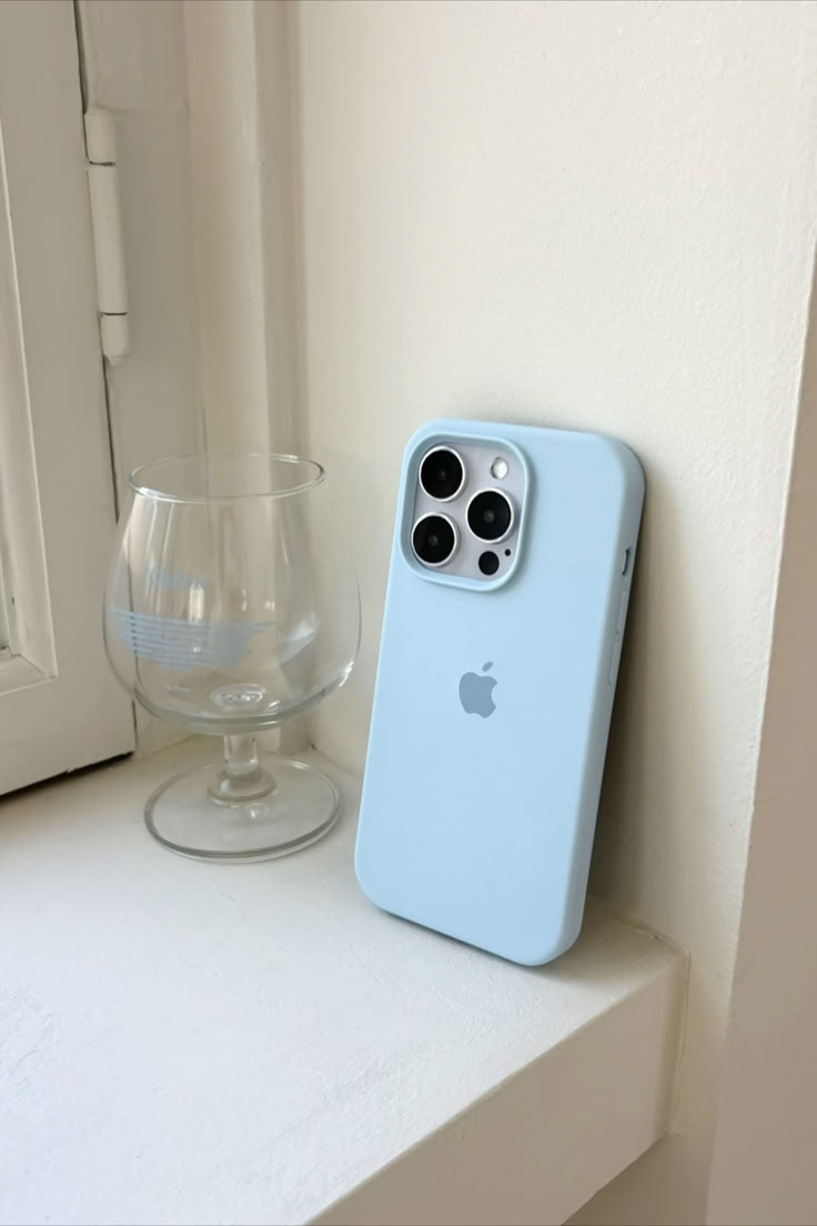 IPHONE 13 PRO  BACK COVER