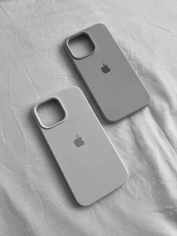 IPHONE 13 BACK COVER